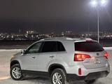 Kia Sorento 2015 годаfor7 200 000 тг. в Караганда – фото 4