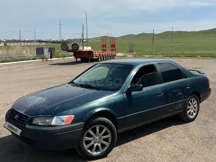 Toyota Camry 1997 года за 2 400 000 тг. в Алматы – фото 2