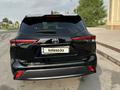 Toyota Highlander 2023 года за 35 000 000 тг. в Алматы – фото 17