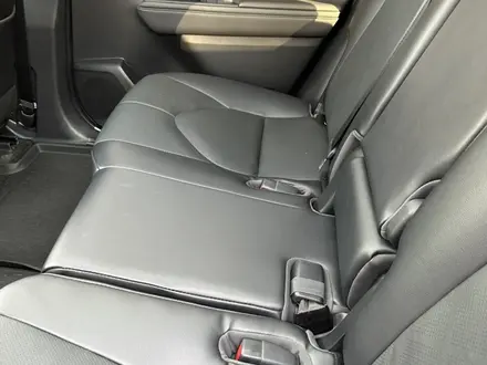 Toyota Highlander 2023 года за 35 000 000 тг. в Алматы – фото 21