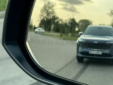 Toyota Highlander 2023 года за 35 000 000 тг. в Алматы – фото 33