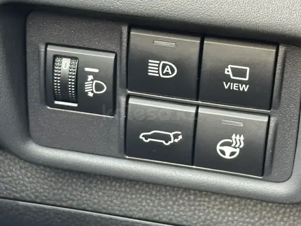 Toyota Highlander 2023 года за 35 000 000 тг. в Алматы – фото 36