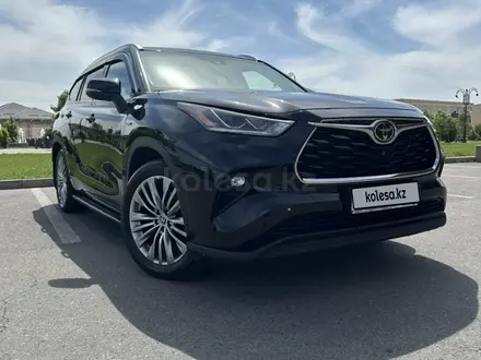 Toyota Highlander 2023 года за 35 000 000 тг. в Алматы – фото 47