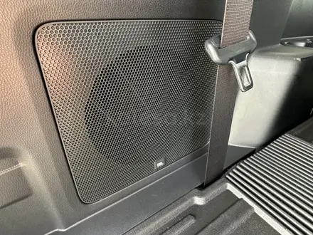 Toyota Highlander 2023 года за 35 000 000 тг. в Алматы – фото 51