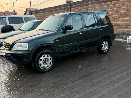 Honda CR-V 1999 года за 3 830 000 тг. в Алматы – фото 3