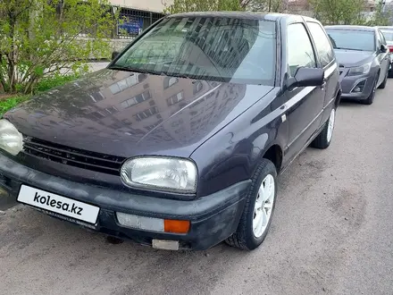 Volkswagen Golf 1994 года за 1 200 000 тг. в Алматы – фото 2