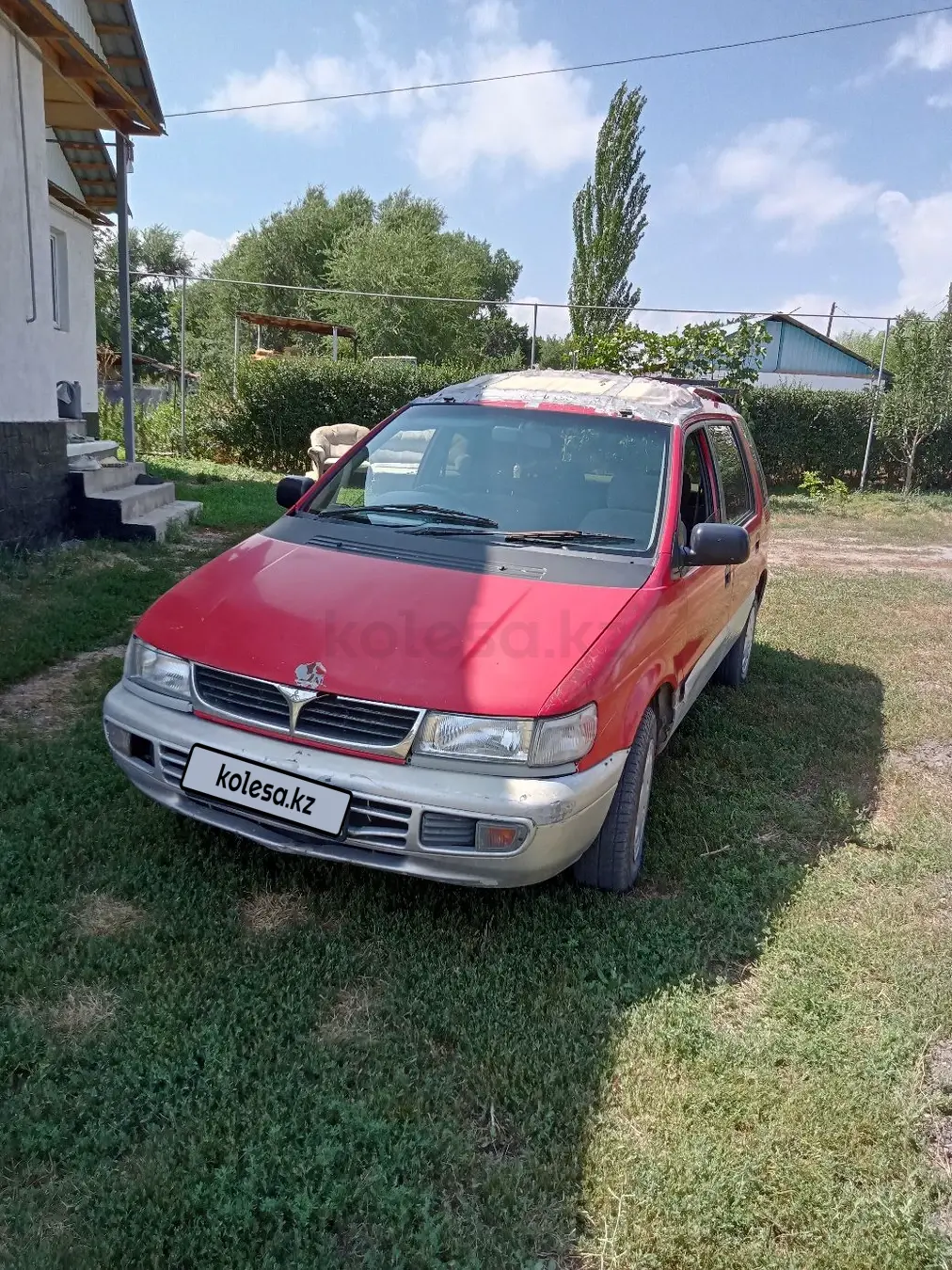 Mitsubishi Chariot, 1996