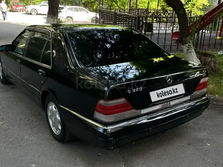 Mercedes-Benz S 320 1998 года за 3 150 000 тг. в Шымкент – фото 21