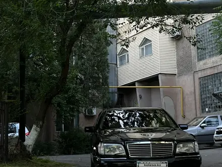 Mercedes-Benz S 320 1998 года за 3 150 000 тг. в Шымкент – фото 24