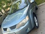 Mitsubishi Outlander 2006 года за 6 850 000 тг. в Алматы – фото 2