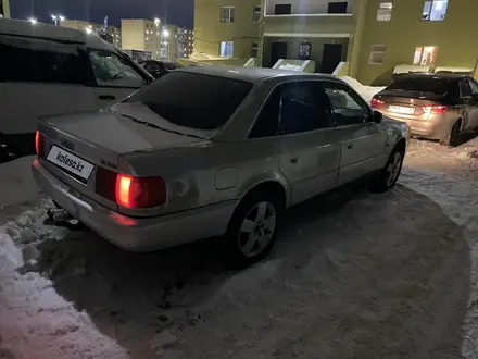 Audi A6 1994 года за 2 200 000 тг. в Астана – фото 2