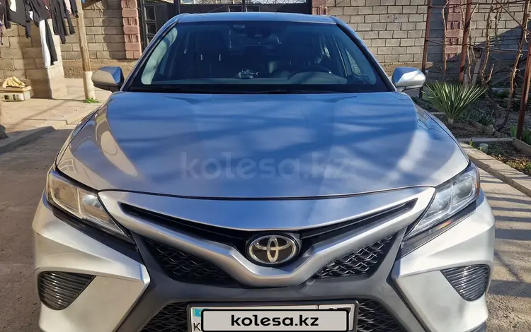 Toyota Camry 2019 года за 12 300 000 тг. в Шымкент