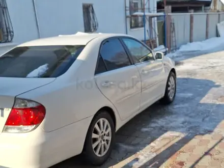 Toyota Camry 2003 года за 4 400 000 тг. в Алматы – фото 2