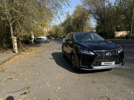 Lexus RX 350 2022 года за 27 500 000 тг. в Алматы – фото 2