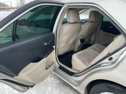 Toyota Camry 2013 года за 6 900 000 тг. в Актобе – фото 12