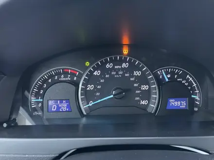 Toyota Camry 2013 года за 6 900 000 тг. в Актобе – фото 23