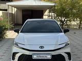 Toyota Camry 2024 года за 18 500 000 тг. в Жанаозен