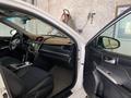 Toyota Camry 2013 года за 5 200 000 тг. в Кульсары – фото 4