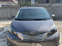 Toyota Sienna 2014 годаfor13 000 000 тг. в Тараз