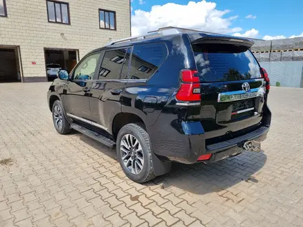 Toyota Land Cruiser Prado 2022 года за 30 500 000 тг. в Уральск – фото 5