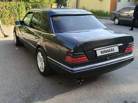 Mercedes-Benz E 280 1994 года за 1 500 000 тг. в Алматы – фото 9