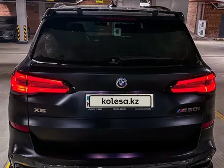 BMW X5 2021 года за 49 000 000 тг. в Караганда – фото 2