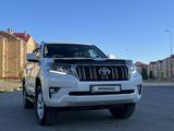 Toyota Land Cruiser Prado 2018 года за 23 500 000 тг. в Актобе – фото 4