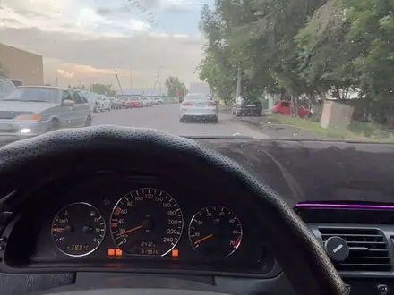 Mercedes-Benz E 200 1996 года за 2 300 000 тг. в Караганда – фото 36