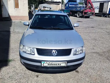 Volkswagen Passat 1998 года за 2 200 000 тг. в Шымкент