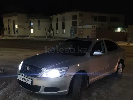 Skoda Octavia 2013 года за 3 500 000 тг. в Атырау – фото 2