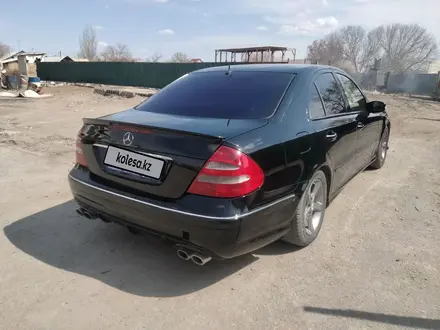 Mercedes-Benz E 240 2002 года за 5 000 000 тг. в Шиели – фото 6