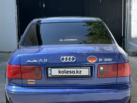 Audi A8 1995 года за 3 100 000 тг. в Шымкент