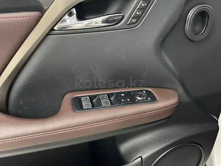 Lexus RX 300 Executive 2019 года за 18 500 000 тг. в Алматы – фото 15