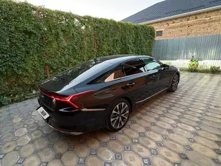 Kia K8, 2025