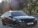 Mercedes-Benz E 200 2010 годаүшін7 700 000 тг. в Алматы – фото 2