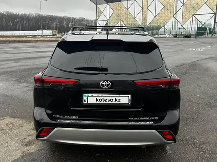 Toyota Highlander 2021 года за 28 000 000 тг. в Актобе – фото 5