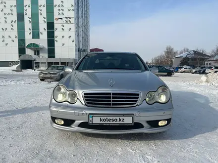 Mercedes-Benz C 32 AMG 2001 года за 8 000 000 тг. в Астана – фото 2