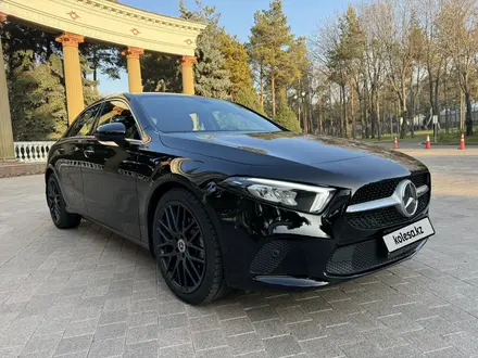 Mercedes-Benz A-Класс 2020 года за 22 700 000 тг. в Алматы – фото 13