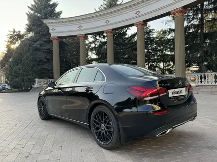 Mercedes-Benz A-Класс 2020 года за 22 700 000 тг. в Алматы – фото 6