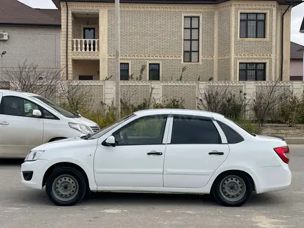 ВАЗ (Lada) Granta 2190 2014 года за 2 600 000 тг. в Актау – фото 3