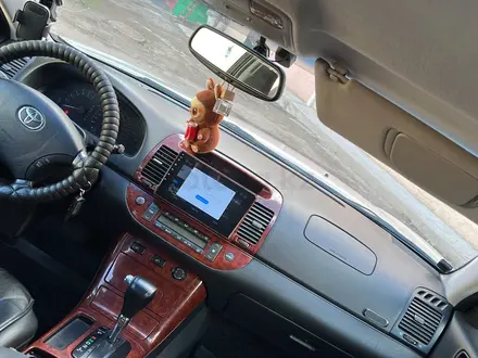 Toyota Camry 2004 года за 6 000 000 тг. в Караганда – фото 2