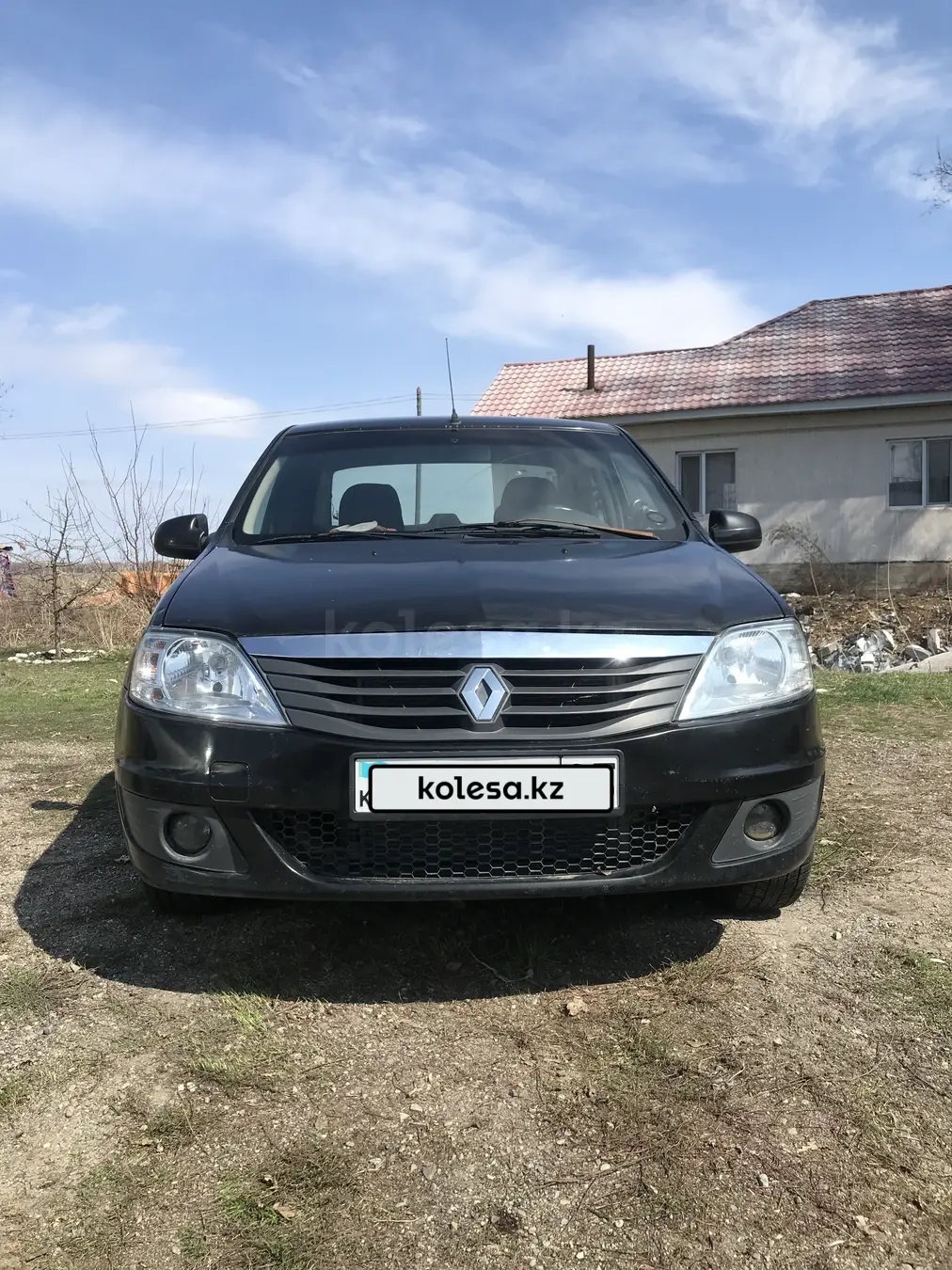 Renault Logan, 2012
