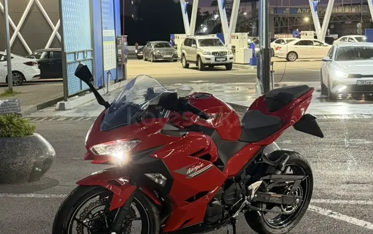 Kawasaki  Ninja 400 2021 года за 4 000 000 тг. в Алматы
