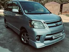 Toyota Noah, 2007
