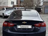 Chevrolet Malibu 2023 года за 12 000 000 тг. в Атырау – фото 3