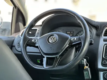Volkswagen Polo 2015 года за 5 800 000 тг. в Актобе – фото 19