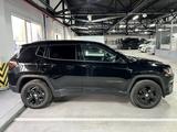 Jeep Compass 2018 года за 11 800 000 тг. в Алматы – фото 3