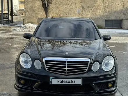 Mercedes-Benz E 500 2004 года за 7 850 000 тг. в Шымкент – фото 11