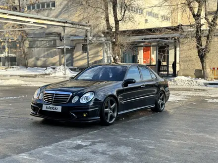 Mercedes-Benz E 500 2004 года за 7 850 000 тг. в Шымкент – фото 2