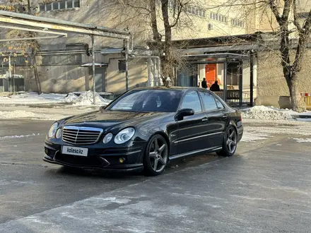 Mercedes-Benz E 500 2004 года за 7 850 000 тг. в Шымкент – фото 3